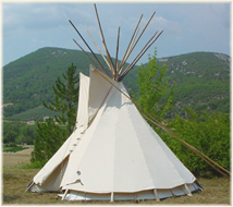 Lily Tipi-nyons-2-indx